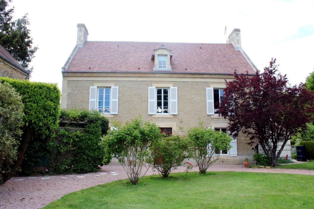 Jort Safraniere De La Venelle Du Moulin B&B 외부 사진